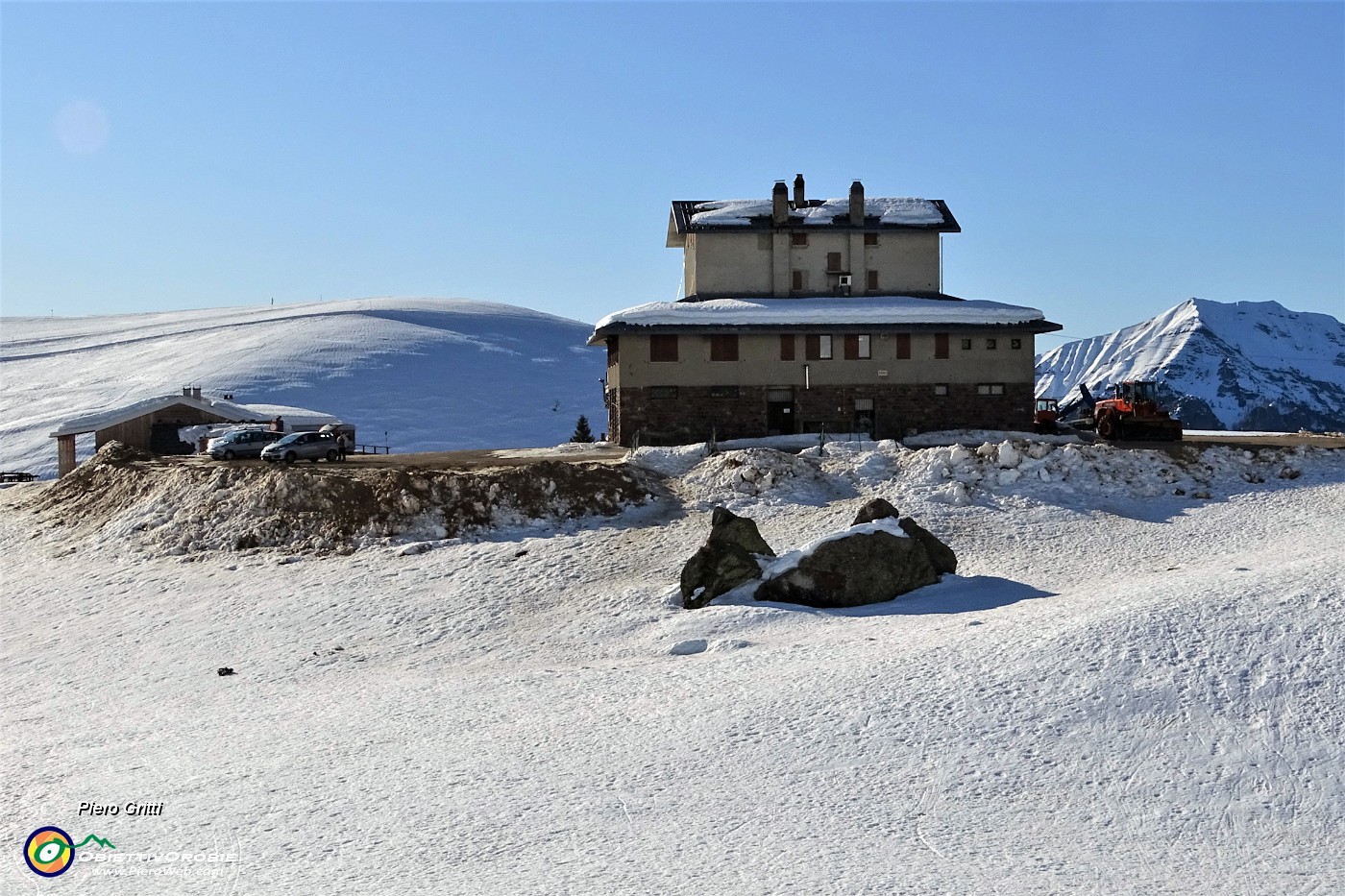 06 Partenza dal Rif. Monte Avaro ai Piani dell'Avaro (1700 m).JPG -                                